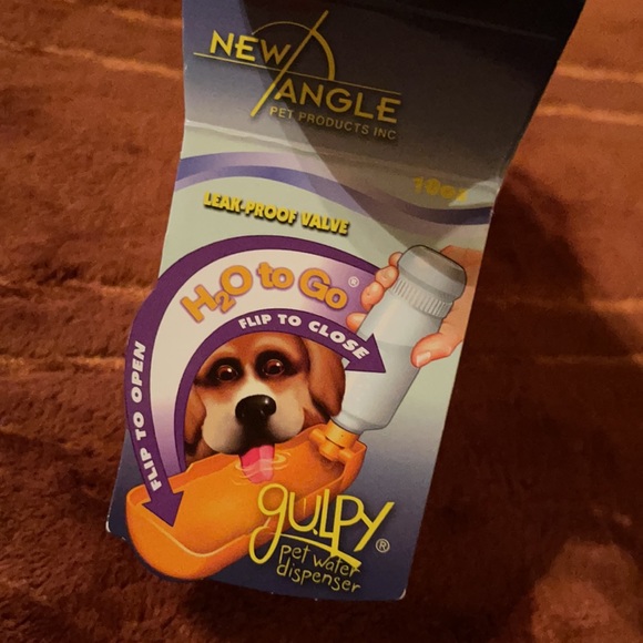 NWT Gulpy Pet Water Dispenser, Yellow - Picture 6 of 6